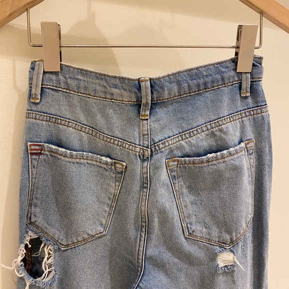 Ripped Mom High Rise Jeans - Picture 4 of 7